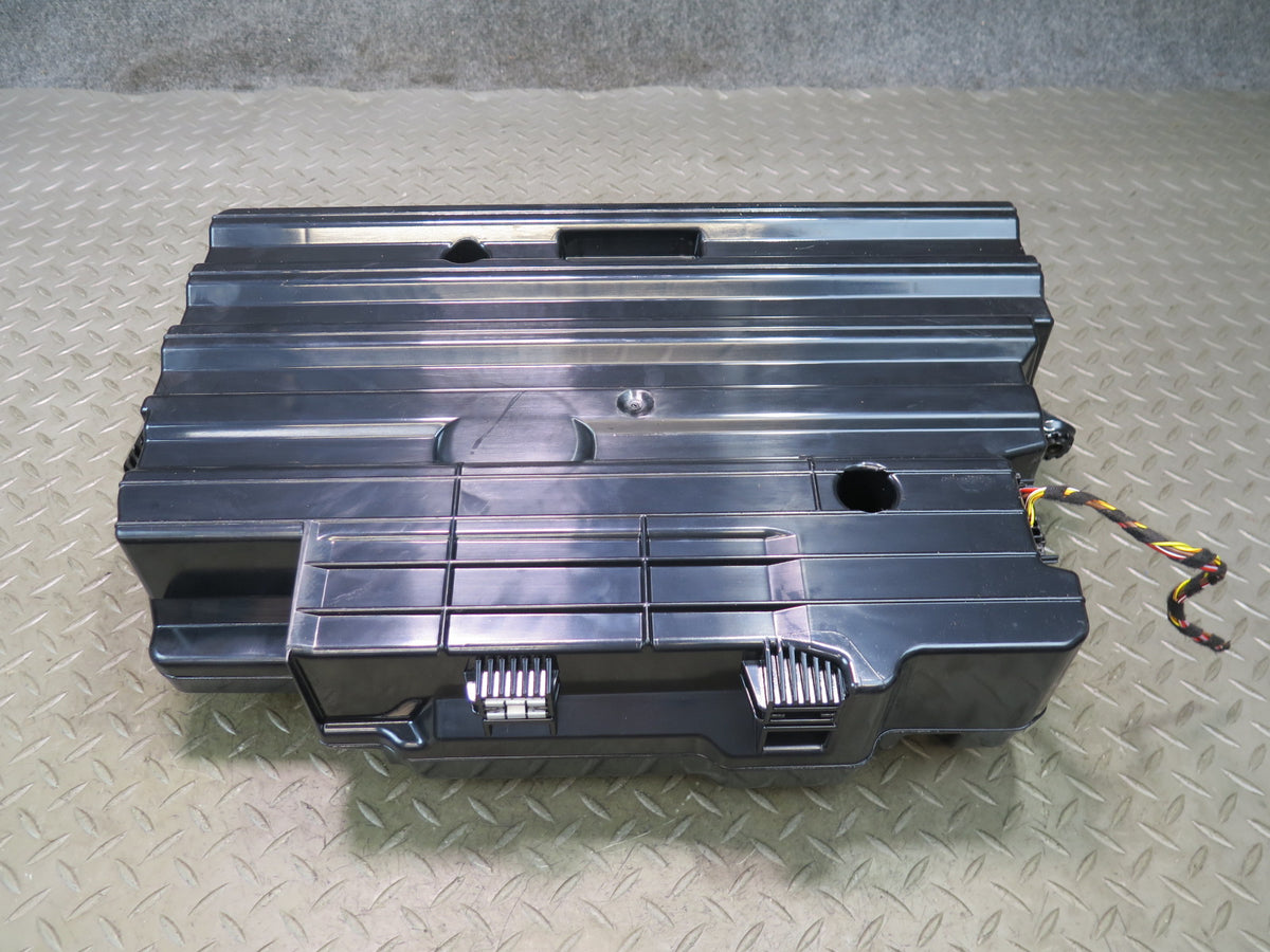 2015-2024 Porsche Macan Rear Bose Subwoofer Audio Speaker W/ Amplifier