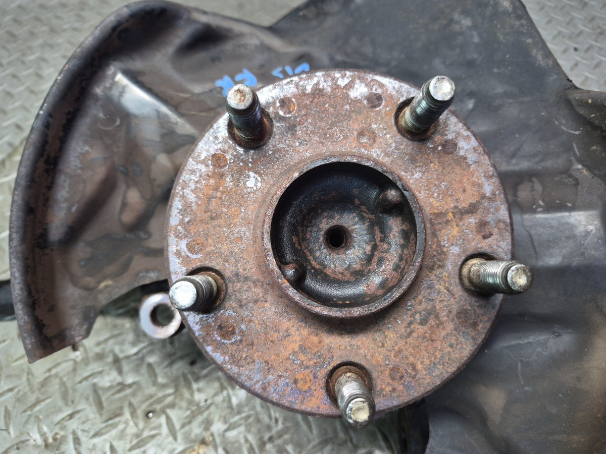 01-05 Lexus JCE10L IS300 Front Right Spindle Knuckle Wheel Hub Bearing OEM