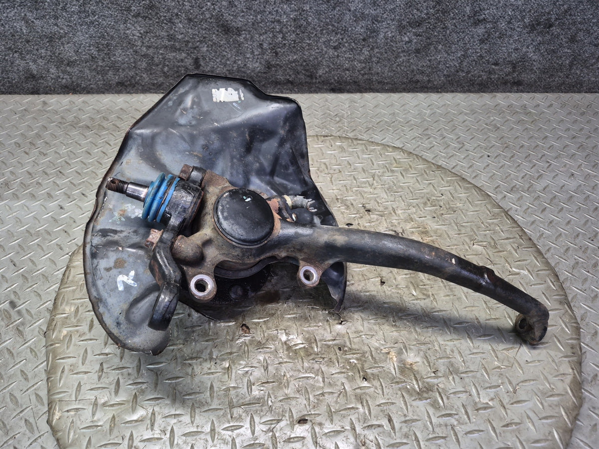 01-05 Lexus JCE10L IS300 Front Right Spindle Knuckle Wheel Hub Bearing OEM