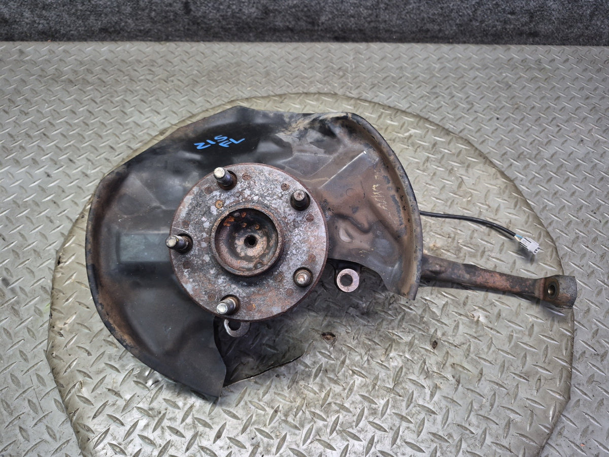 01-05 Lexus JCE10L IS300 Front Left Spindle Knuckle Wheel Hub Bearing OEM