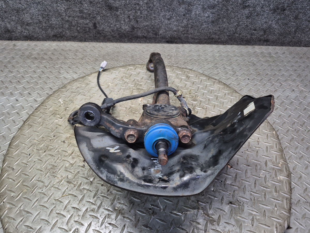 01-05 Lexus JCE10L IS300 Front Left Spindle Knuckle Wheel Hub Bearing OEM