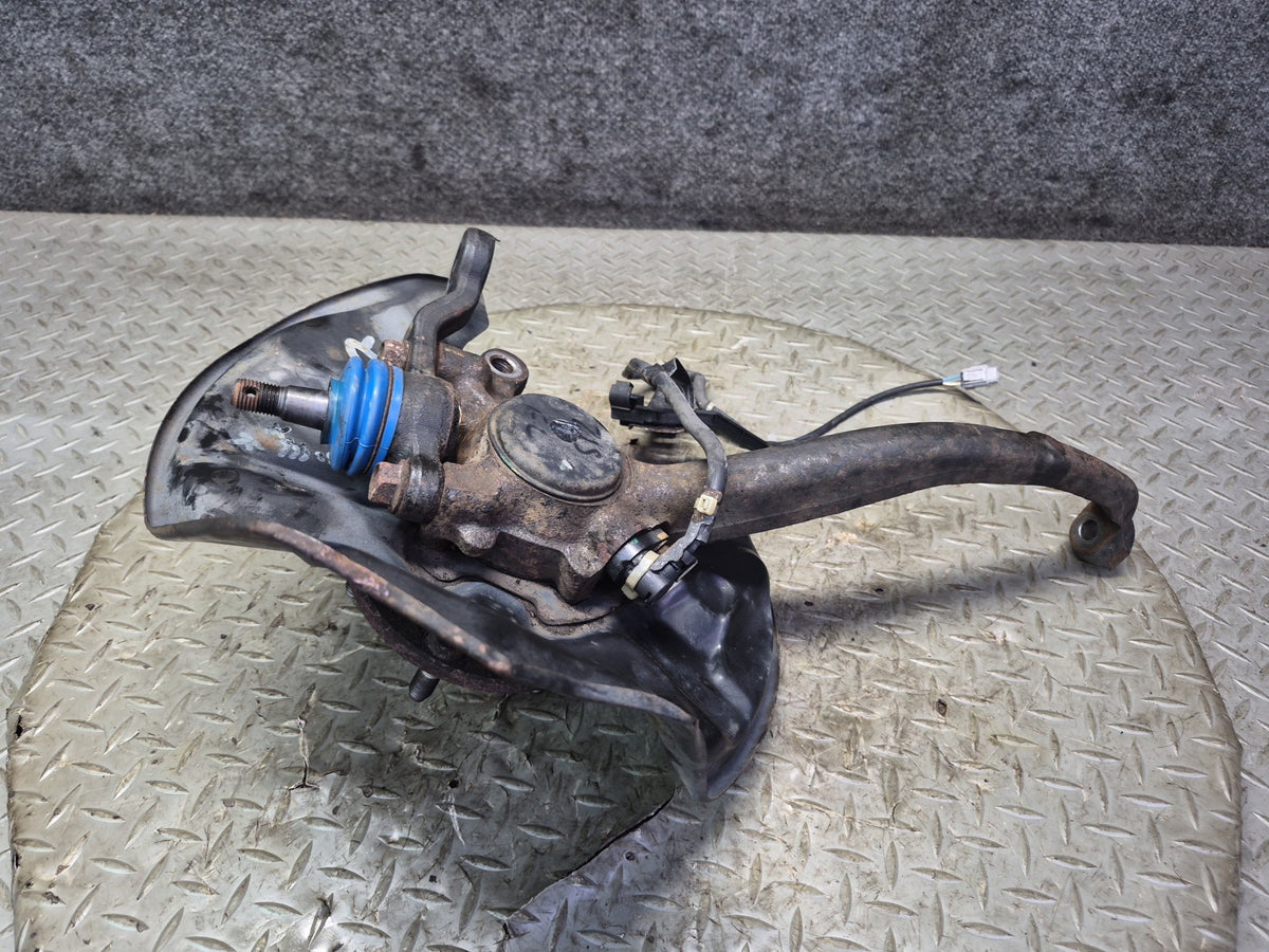 01-05 Lexus JCE10L IS300 Front Left Spindle Knuckle Wheel Hub Bearing OEM