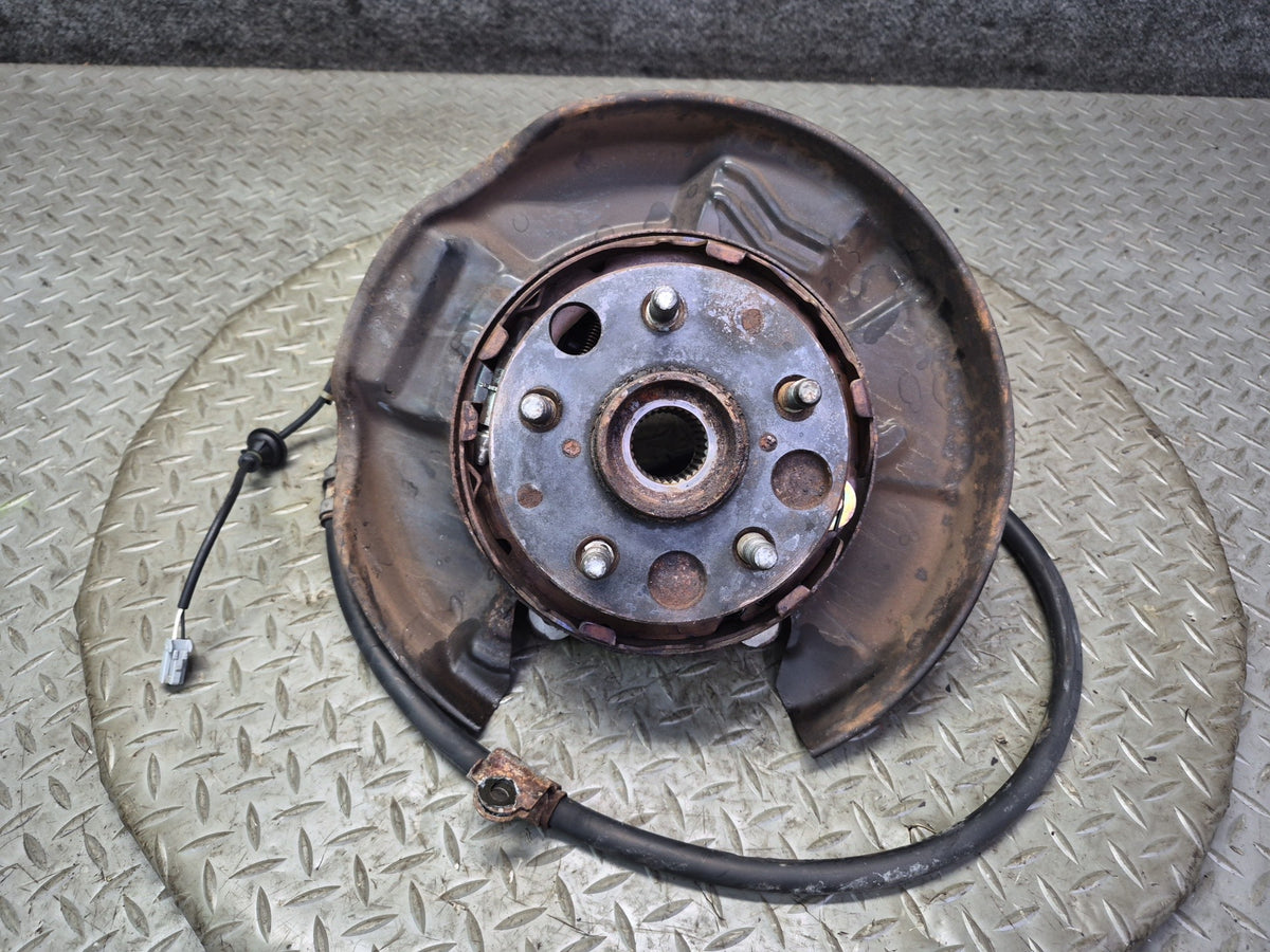 01-05 Lexus JCE10L IS300 Rear Left Spindle Knuckle Wheel Hub Bearing OEM