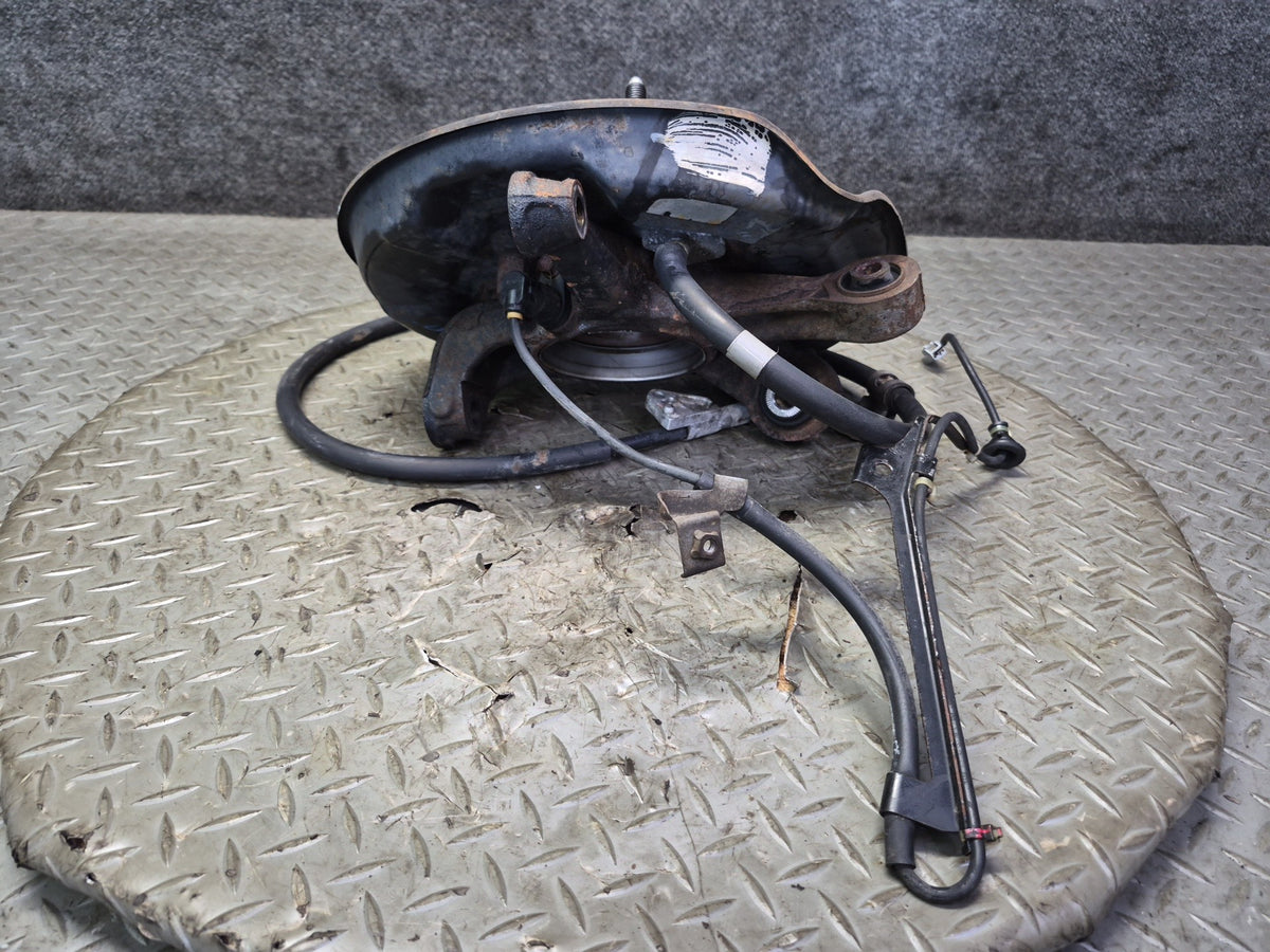 01-05 Lexus JCE10L IS300 Rear Left Spindle Knuckle Wheel Hub Bearing OEM