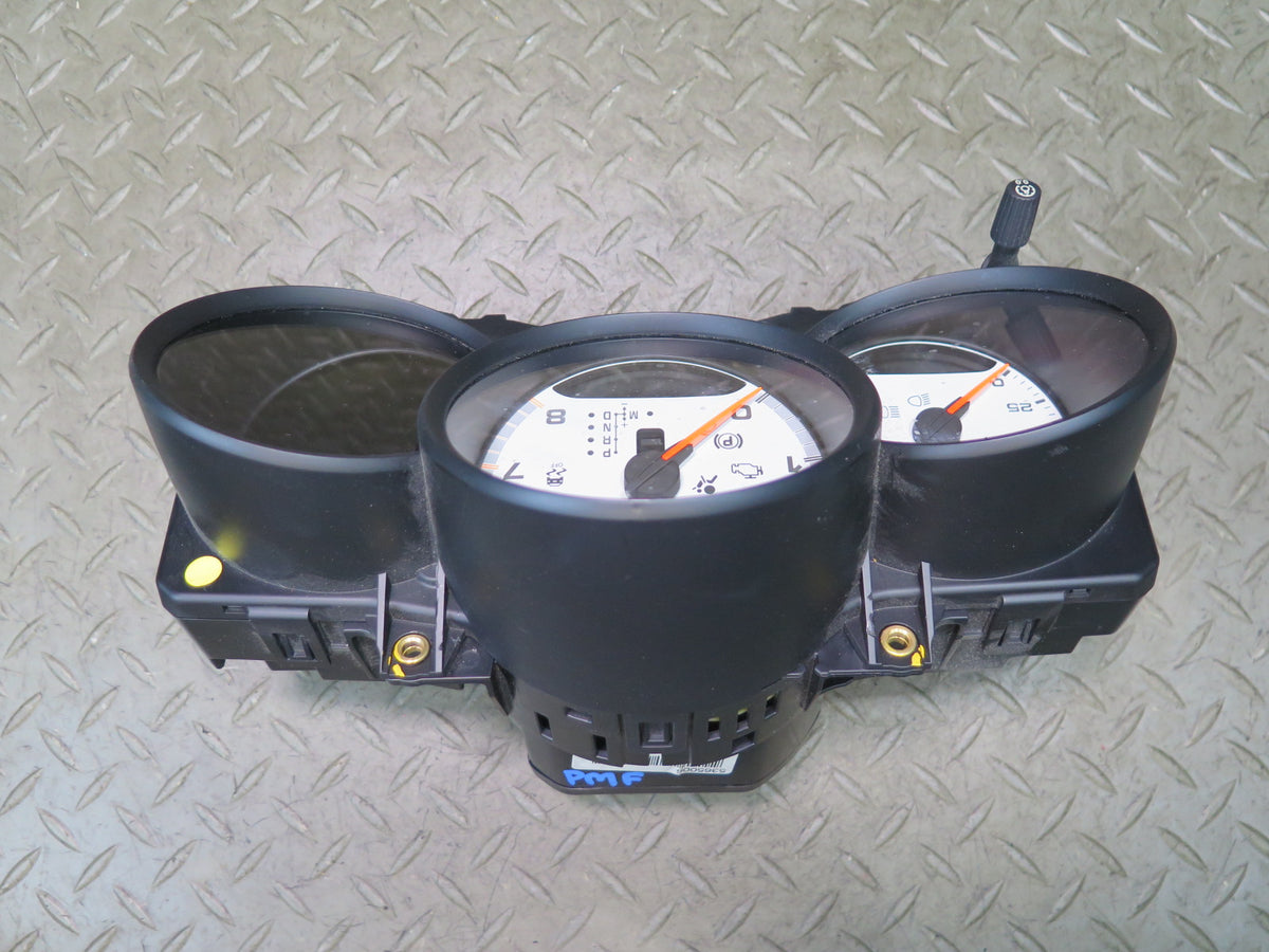 2015-2016 Porsche Macan Turbo Instrument Cluster Gauge Speedometer 95B920942E