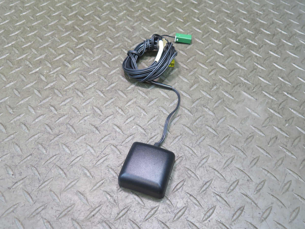 04-06 Lexus UCF30L LS430 GPS Navigation Antenna Module OEM