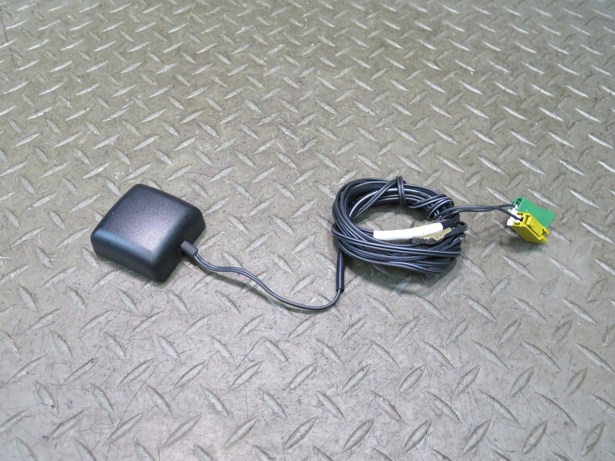 04-06 Lexus UCF30L LS430 GPS Navigation Antenna Module OEM
