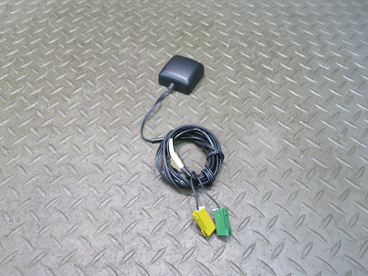 04-06 Lexus UCF30L LS430 GPS Navigation Antenna Module OEM