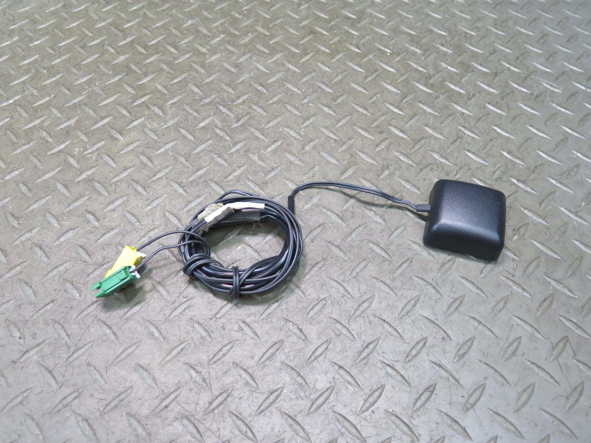 04-06 Lexus UCF30L LS430 GPS Navigation Antenna Module OEM