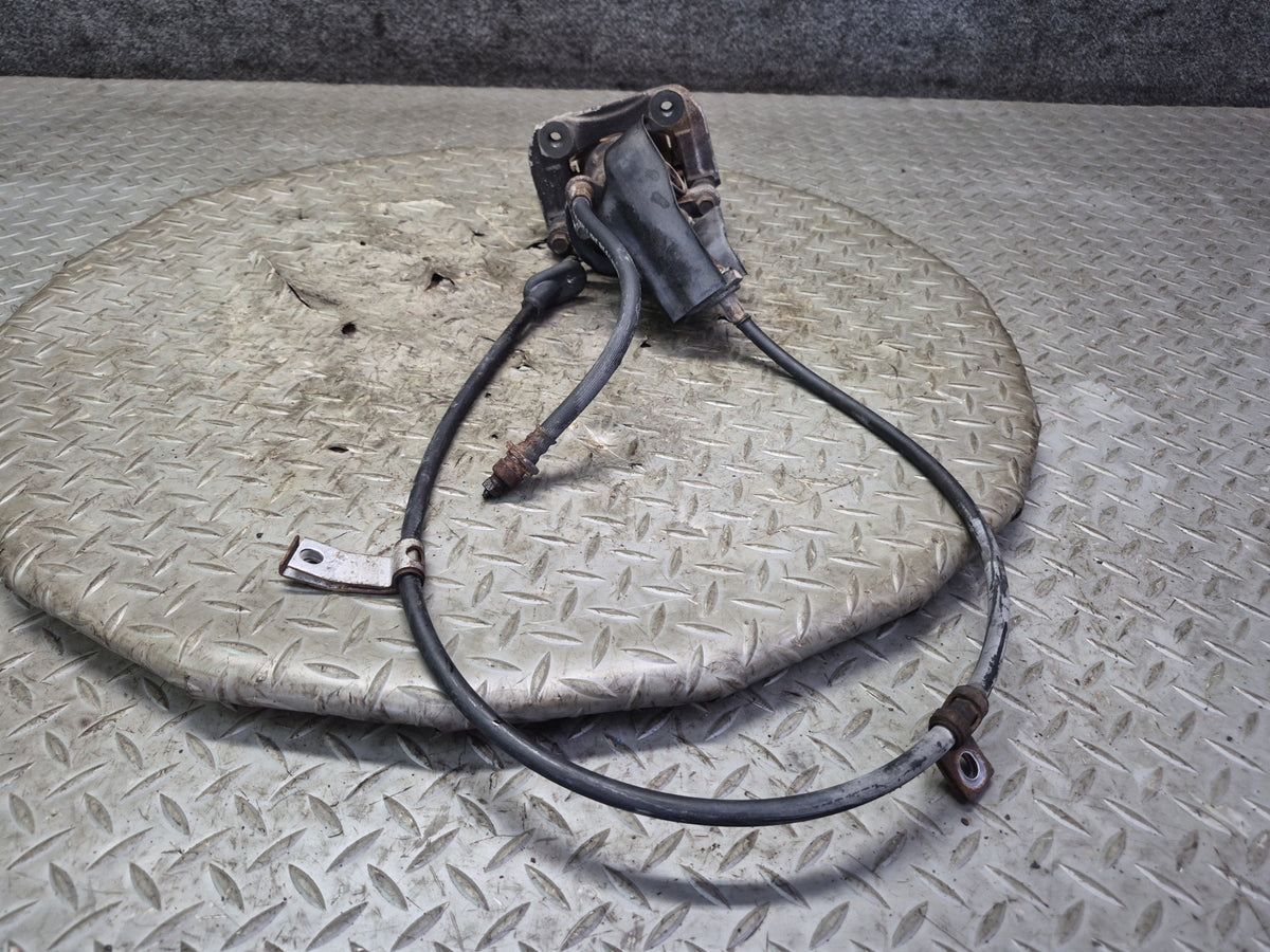 00-09 Honda S2000 Set of 2 Rear Left & Right Brake Caliper w Cable OEM