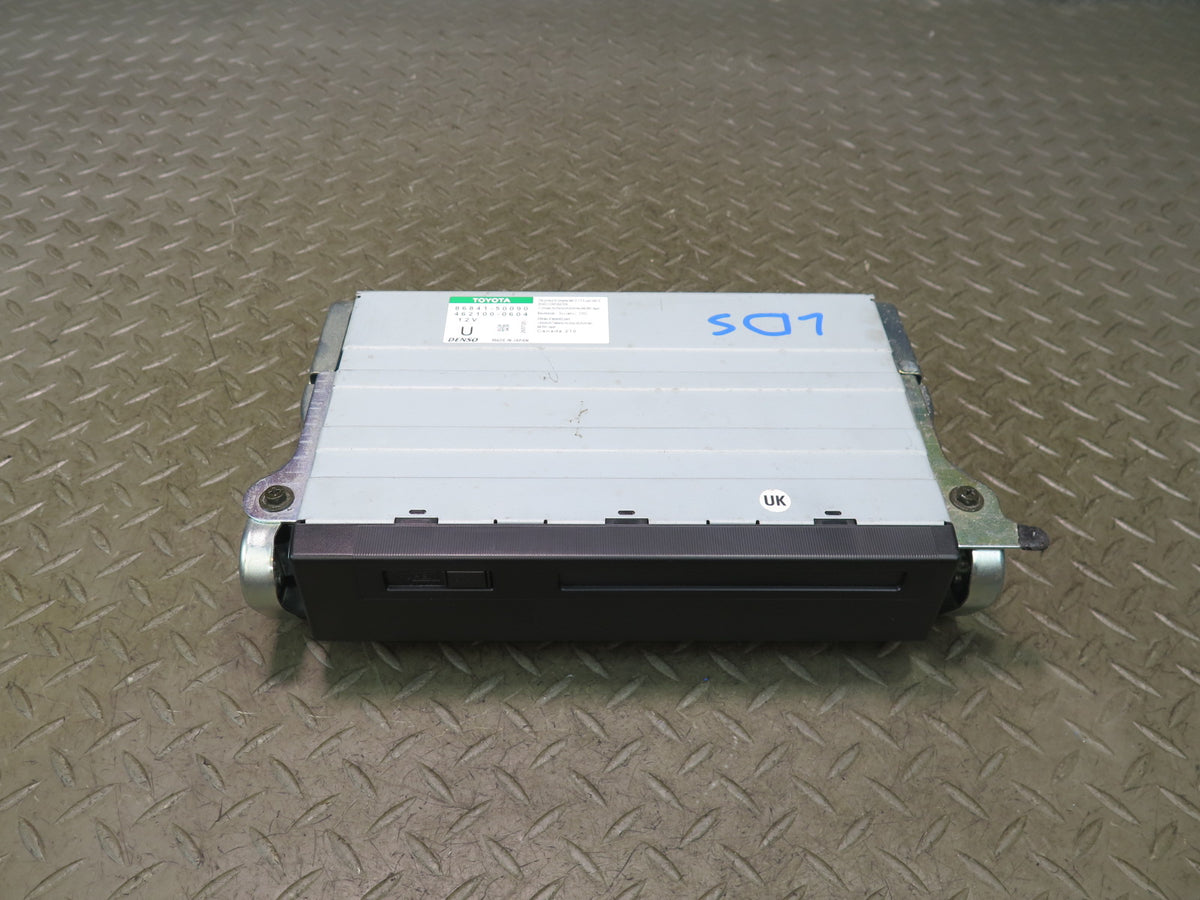 04-06 Lexus UZZ40L SC430 GPS Navigation DVD Player Control Unit 86841-50090 OEM