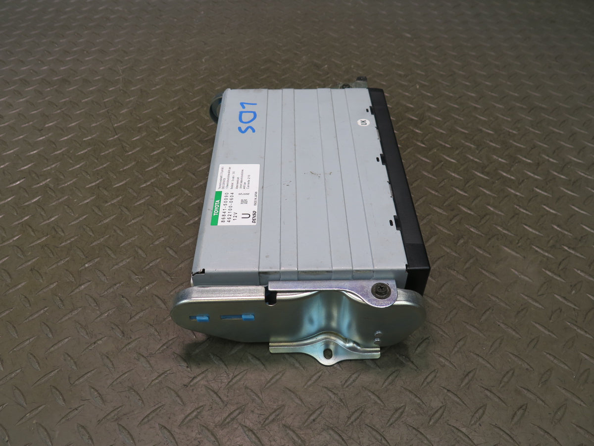 04-06 Lexus UZZ40L SC430 GPS Navigation DVD Player Control Unit 86841-50090 OEM