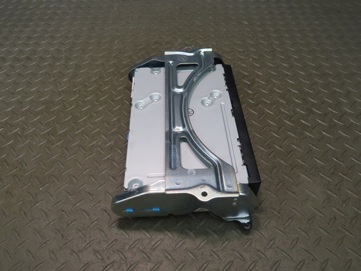 04-06 Lexus UZZ40L SC430 GPS Navigation DVD Player Control Unit 86841-50090 OEM