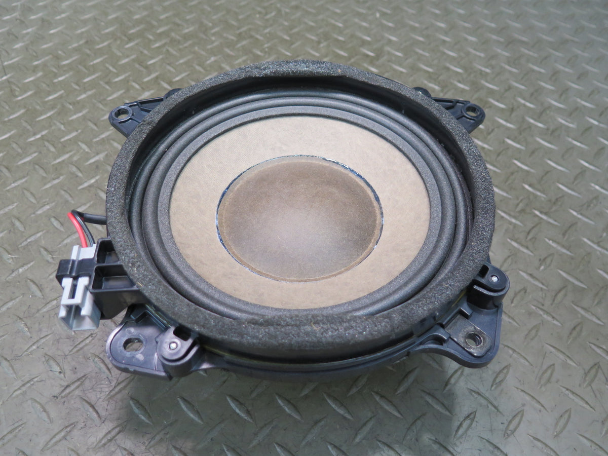 01-06 Lexus UCF30L LS430 Mark Levinson Rear Subwoofer Speaker 86160-0W260 OEM