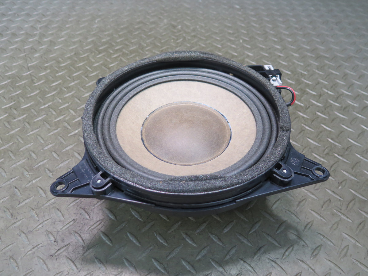 01-06 Lexus UCF30L LS430 Mark Levinson Rear Subwoofer Speaker 86160-0W260 OEM