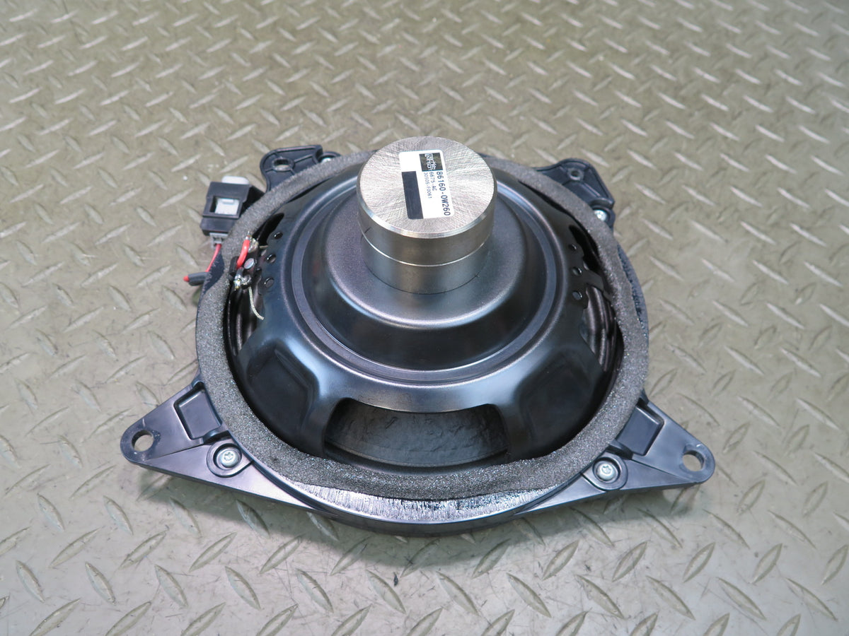 01-06 Lexus UCF30L LS430 Mark Levinson Rear Subwoofer Speaker 86160-0W260 OEM
