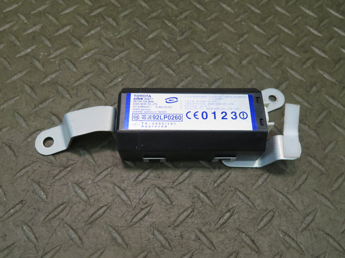 01-06 Lexus UCF30L LS430 Front Right Door Smartkey Control Module OEM