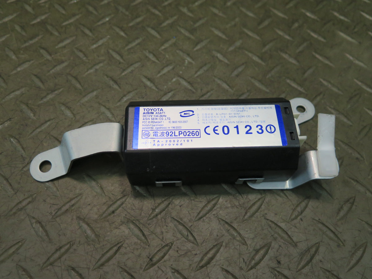 01-06 Lexus UCF30L LS430 Front Right Door Smartkey Control Module OEM