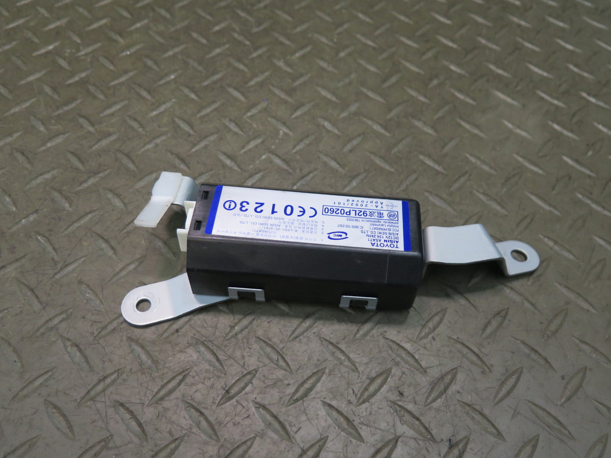 01-06 Lexus UCF30L LS430 Front Right Door Smartkey Control Module OEM