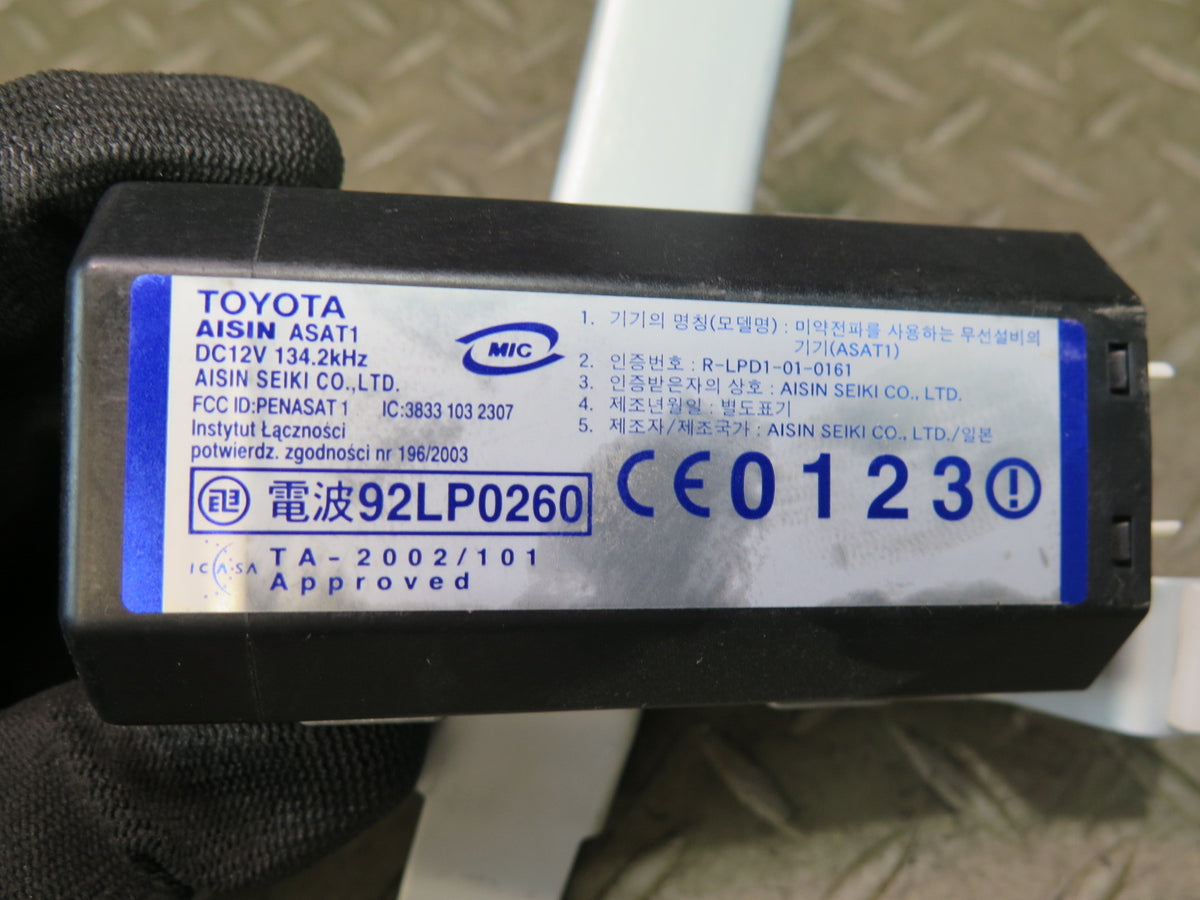01-06 Lexus UCF30L LS430 Rear Left Door Smartkey Control Module OEM