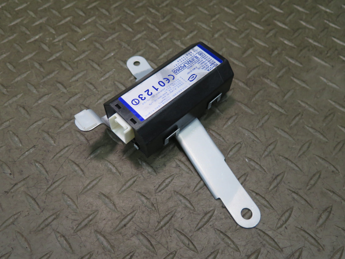 01-06 Lexus UCF30L LS430 Rear Left Door Smartkey Control Module OEM