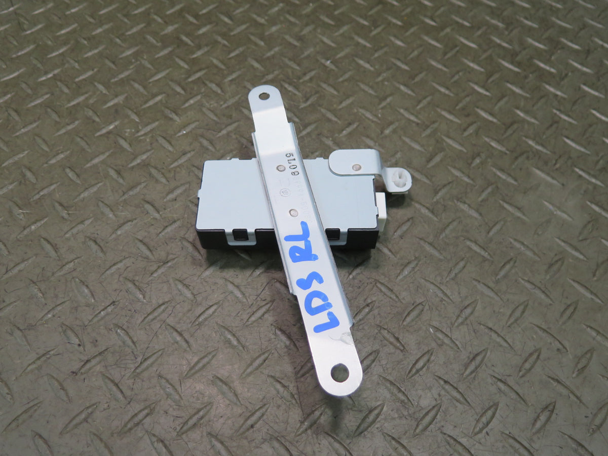 01-06 Lexus UCF30L LS430 Rear Left Door Smartkey Control Module OEM