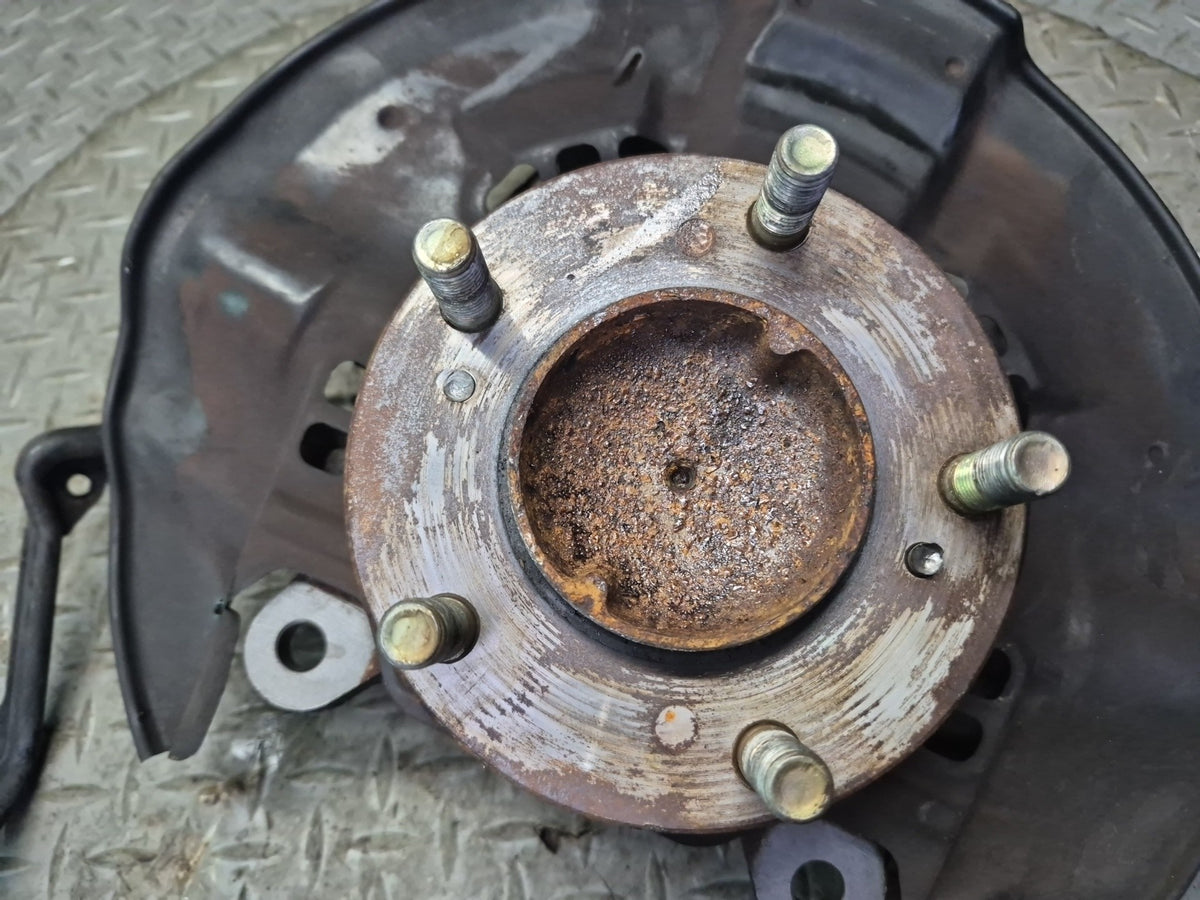 00-09 Honda S2000 Front Right Spindle Knuckle Wheel Hub Bearing OEM