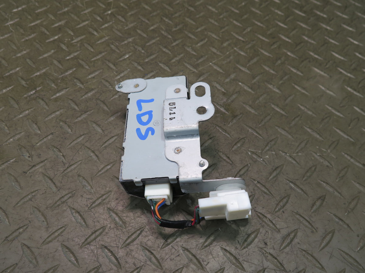04-06 Lexus UCF30L LS430 Rear Trunk Luggage Smart KEY Oscillator 89993-50020 OEM