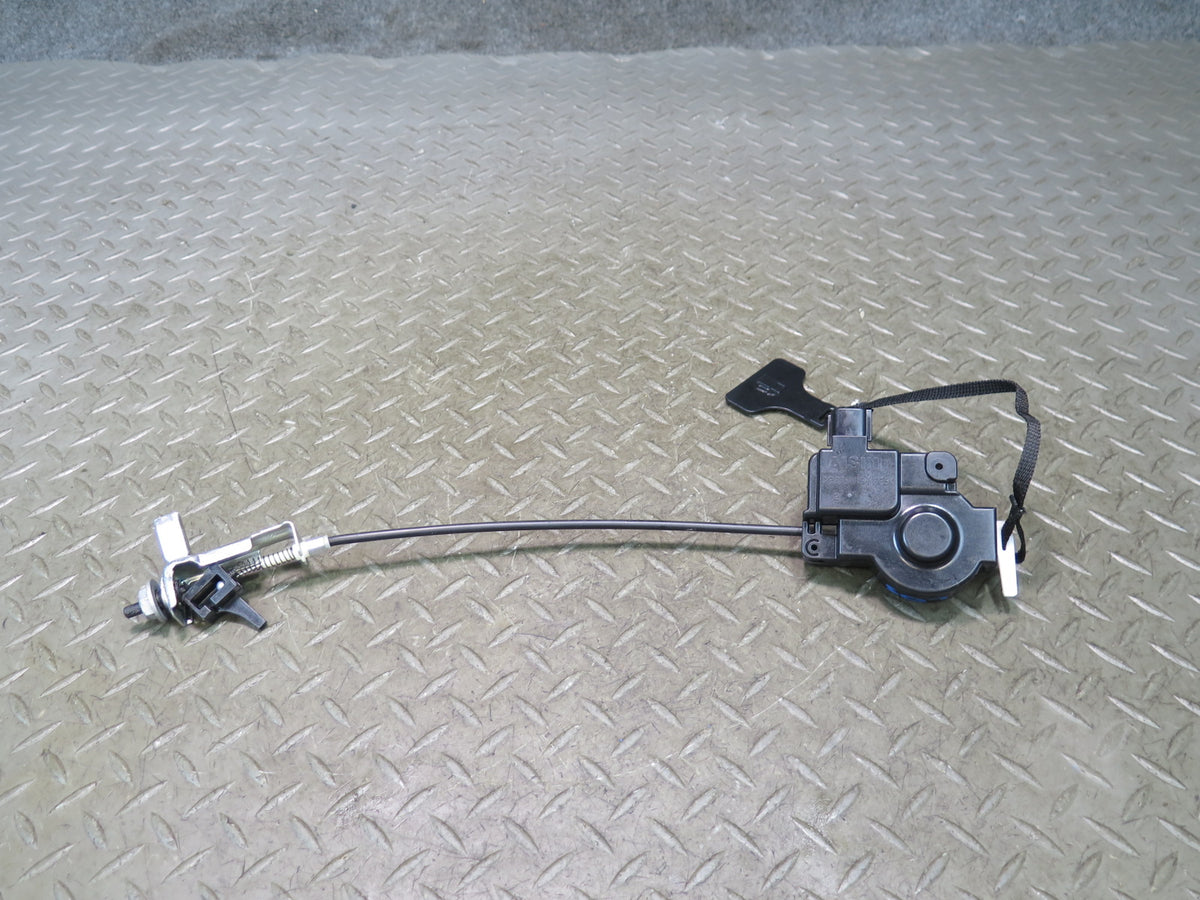 01-06 Lexus UCF30L LS430 Fuel Tank Filler Door Lid Actuator Motor OEM