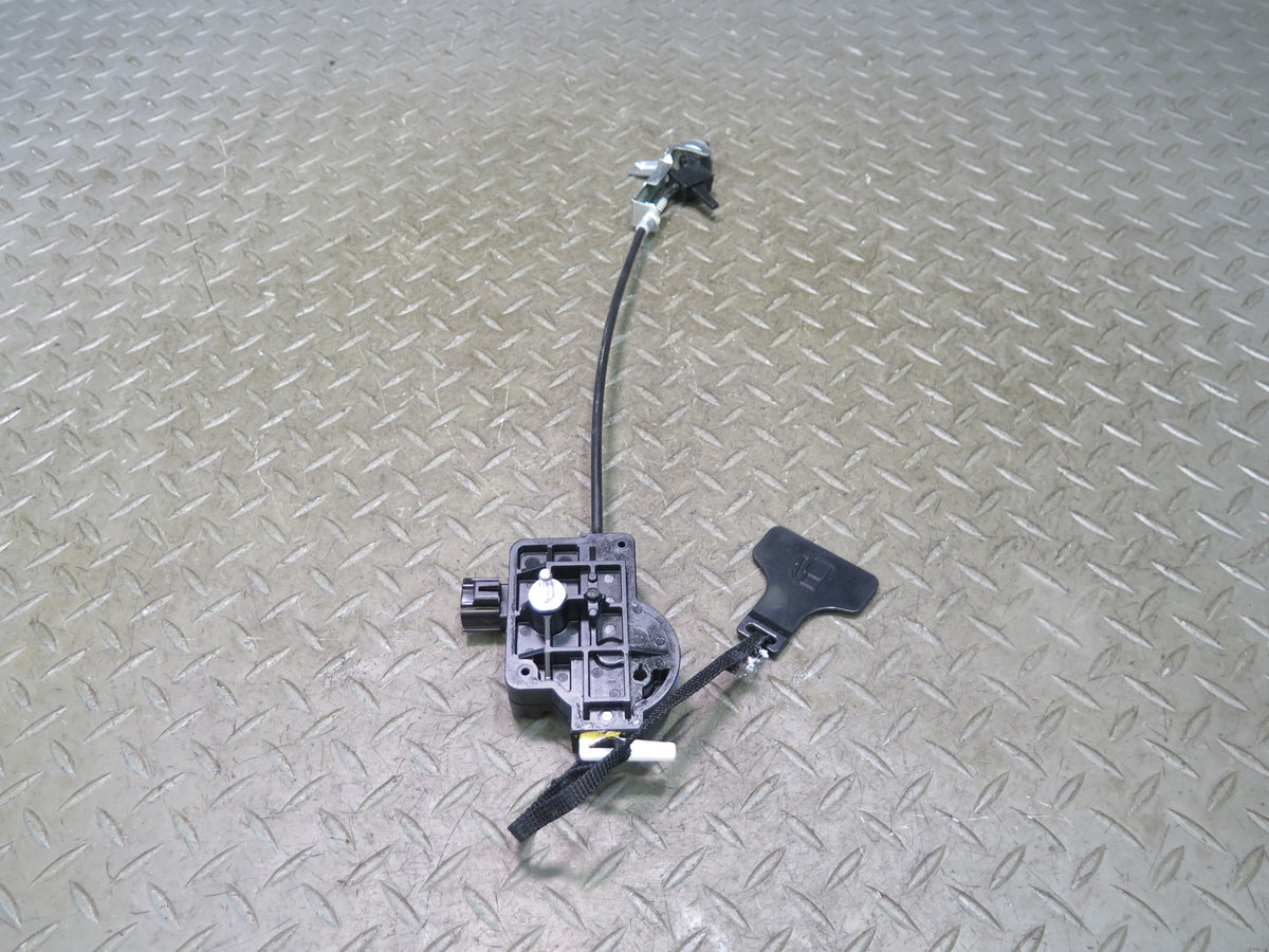 01-06 Lexus UCF30L LS430 Fuel Tank Filler Door Lid Actuator Motor OEM