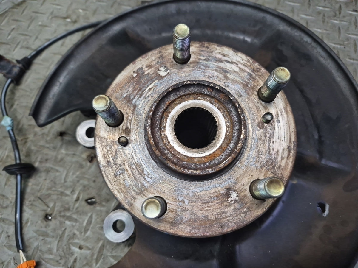 00-03 Honda S2000 Rear Left Spindle Knuckle Wheel Hub Bearing OEM