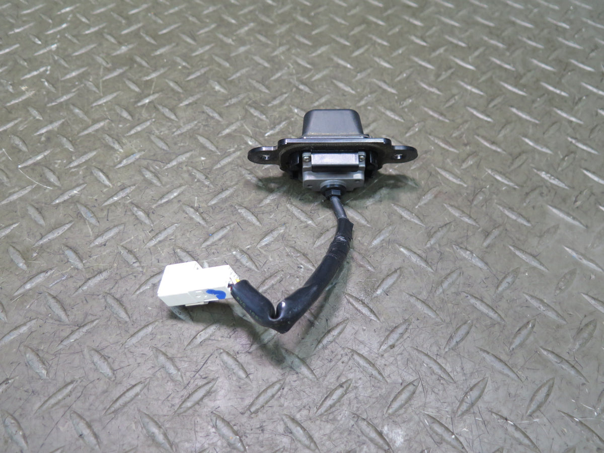 04-06 Lexus UCF30L LS430 Rear View Back UP Parking Camera 86790-50010 OEM