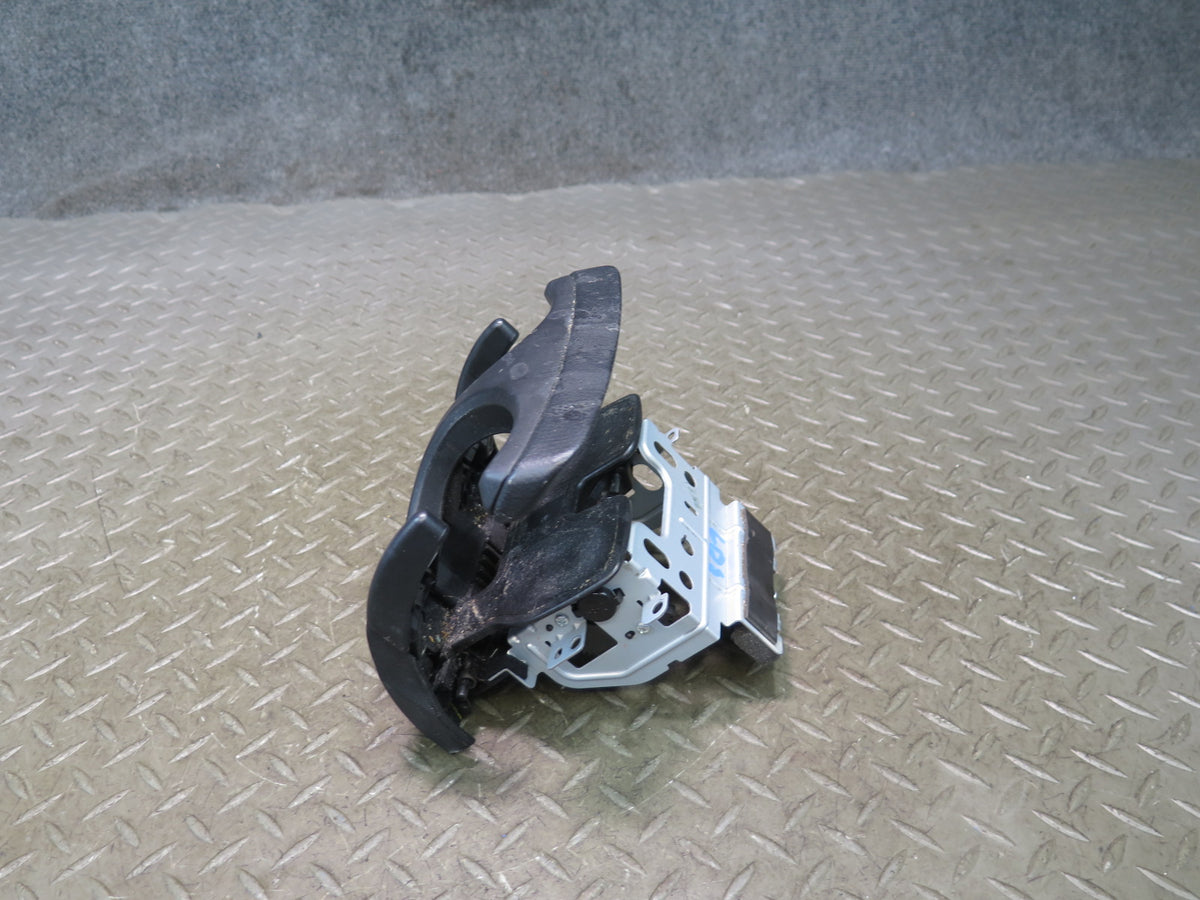 01-06 Lexus UCF30L LS430 Front Center Console CUP Holder Assembly OEM