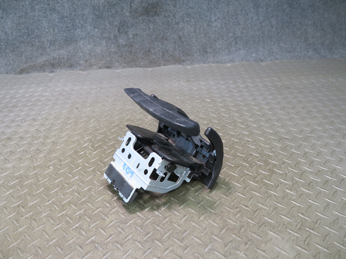 01-06 Lexus UCF30L LS430 Front Center Console CUP Holder Assembly OEM