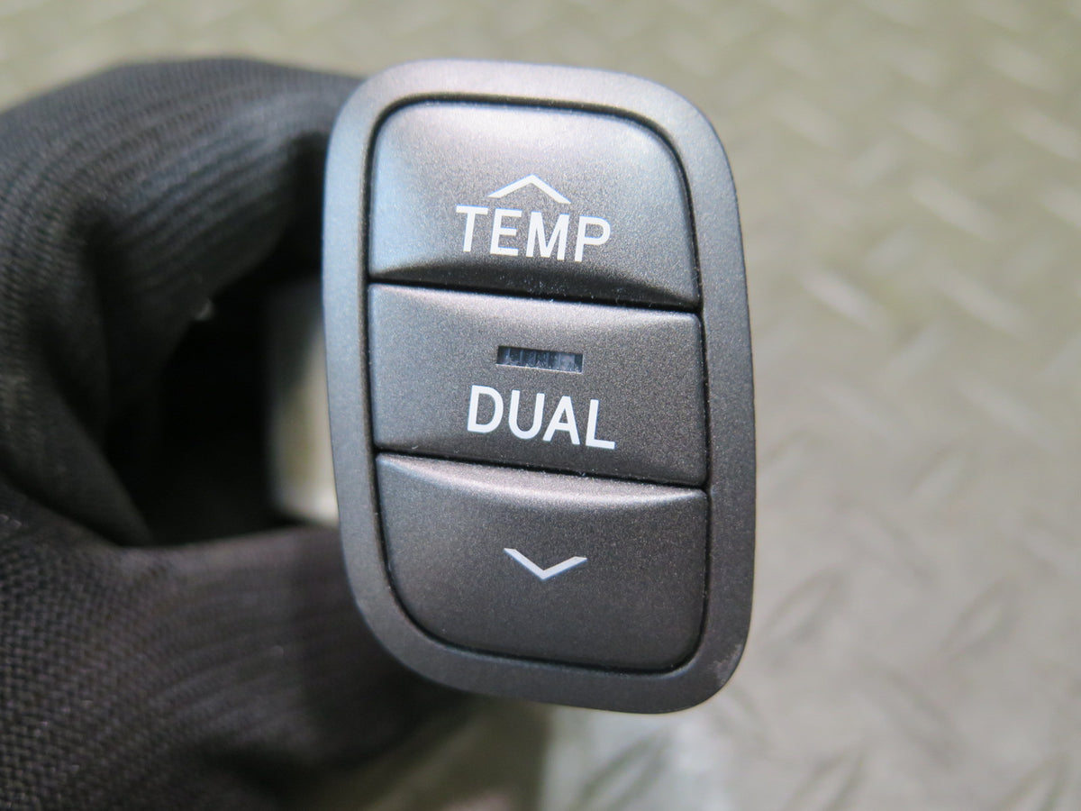 01-06 Lexus UCF30L LS430 Dash Left Dual Temperature Switch 87190-50010 OEM