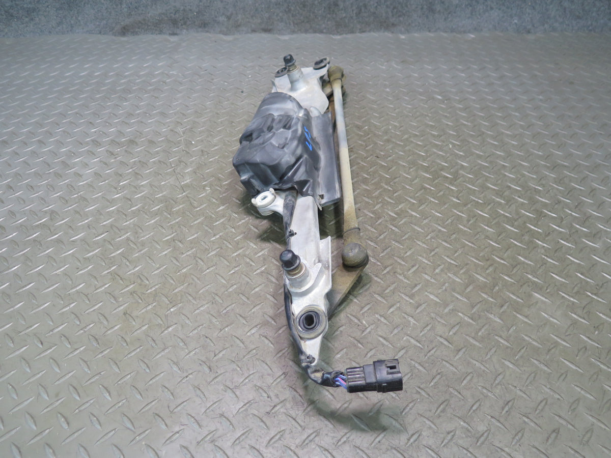 01-06 Lexus UCF30L LS430 Windshield Wiper Transmission Linkage w Motor OEM