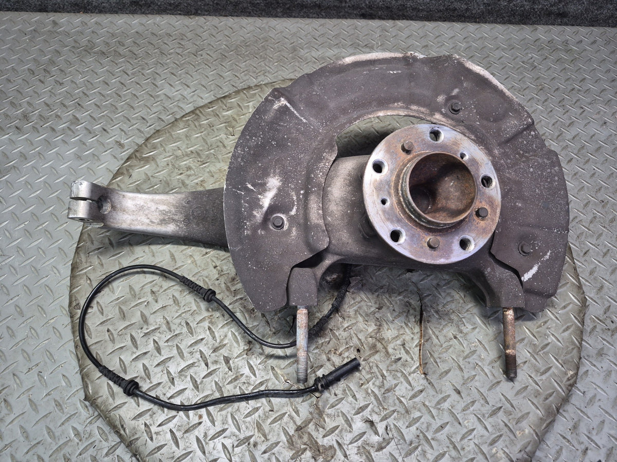 2012-2016 BMW F10 M5 RWD Front Right Spindle Knuckle Wheel Hub Bearing OEM