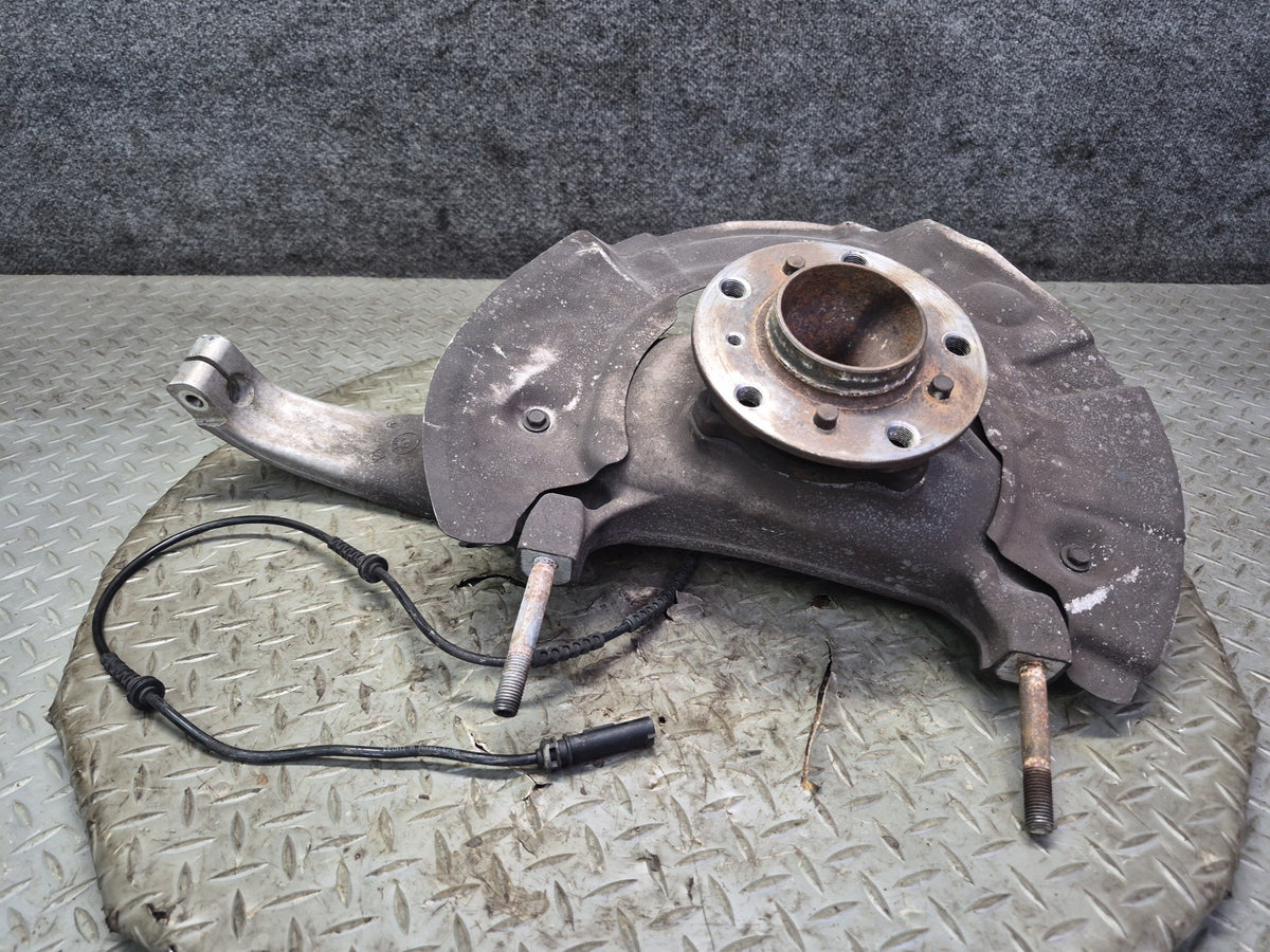 2012-2016 BMW F10 M5 RWD Front Right Spindle Knuckle Wheel Hub Bearing OEM