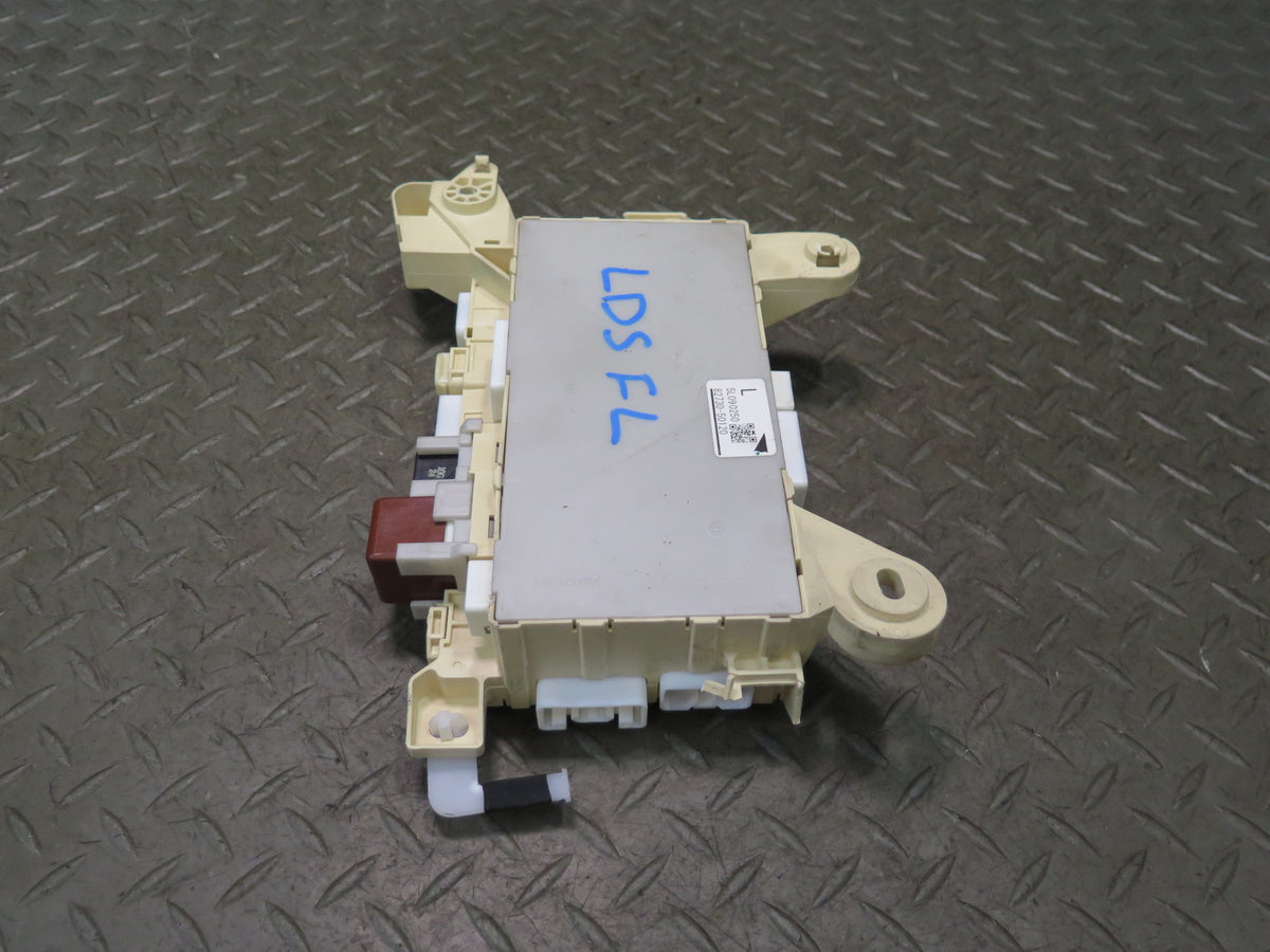 04-06 Lexus UCF30L LS430 Front Left Fuse Relay Junction Box Module OEM