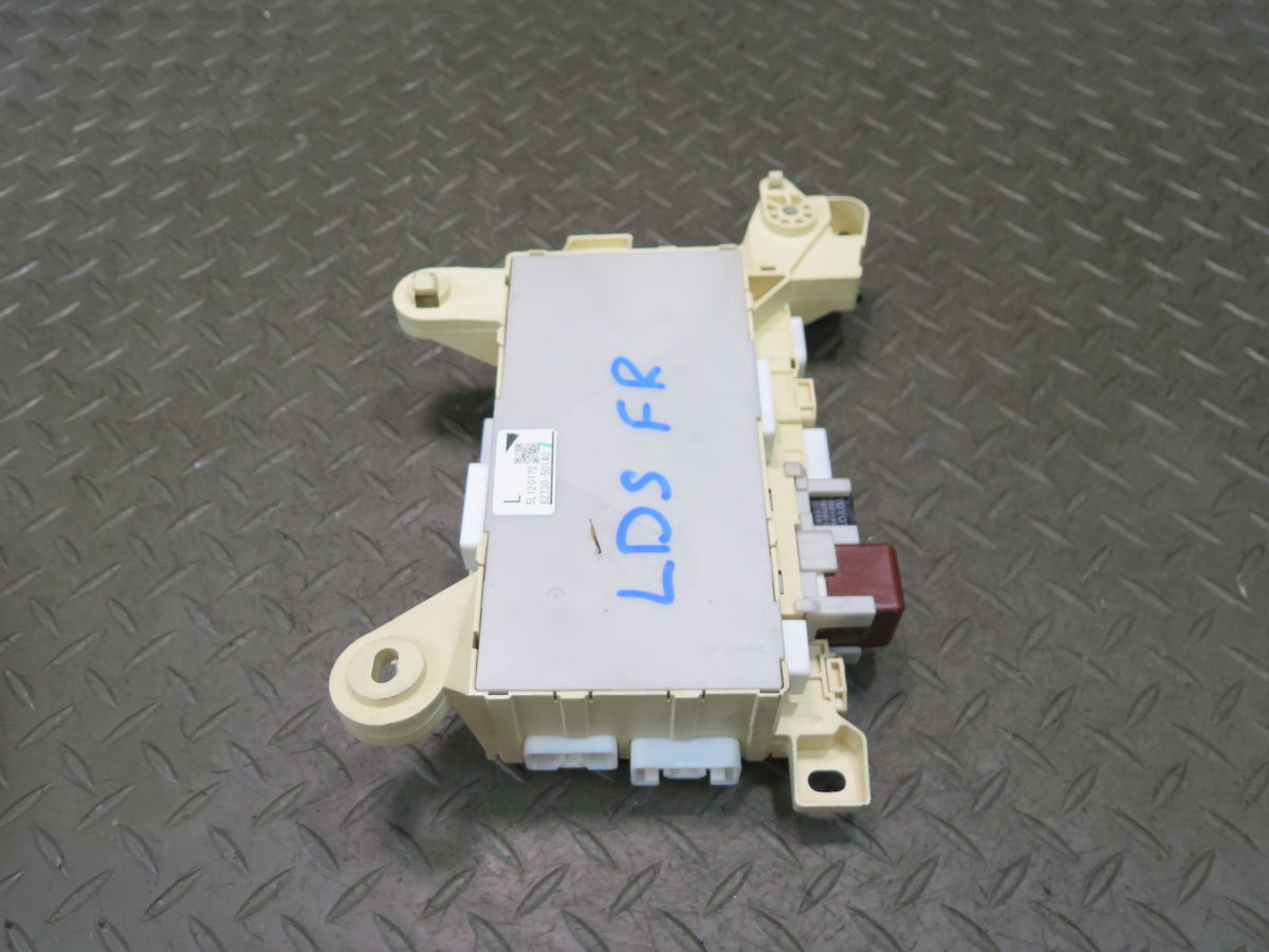 04-06 Lexus UCF30L LS430 Front Right Fuse Relay Junction Box Module OEM