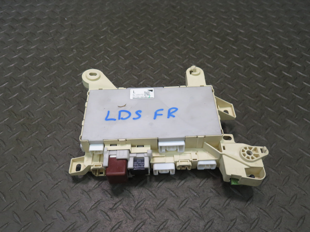 04-06 Lexus UCF30L LS430 Front Right Fuse Relay Junction Box Module OEM