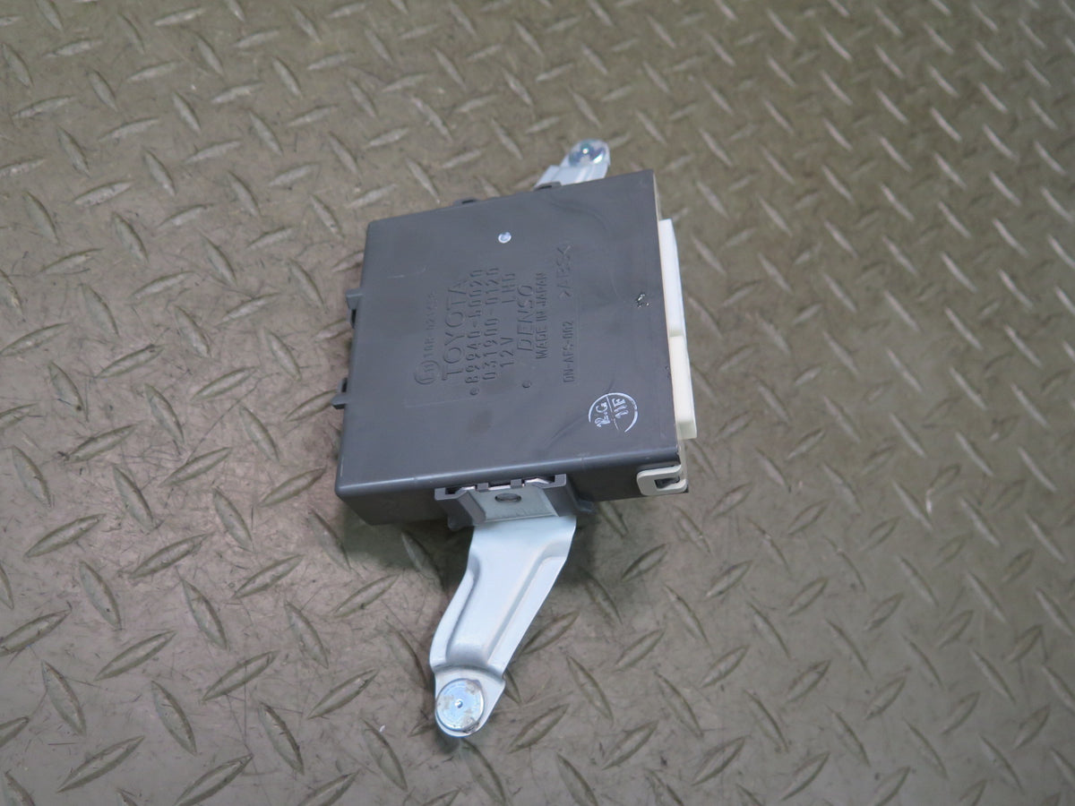 04-06 Lexus UCF30L LS430 Headlight Level Control Module 89940-50020 OEM