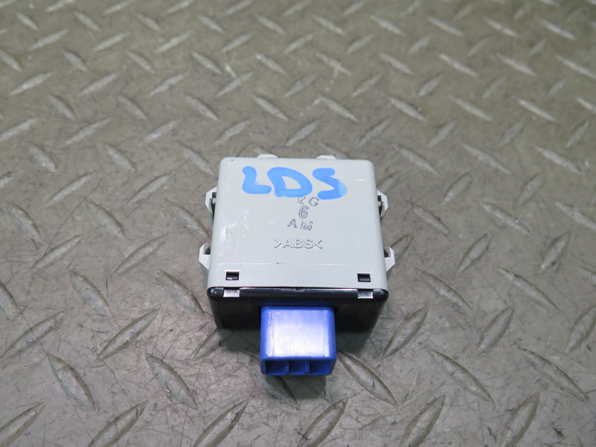 04-06 Lexus UCF30L LS430 Power Steering Control Module 89650-50120 OEM