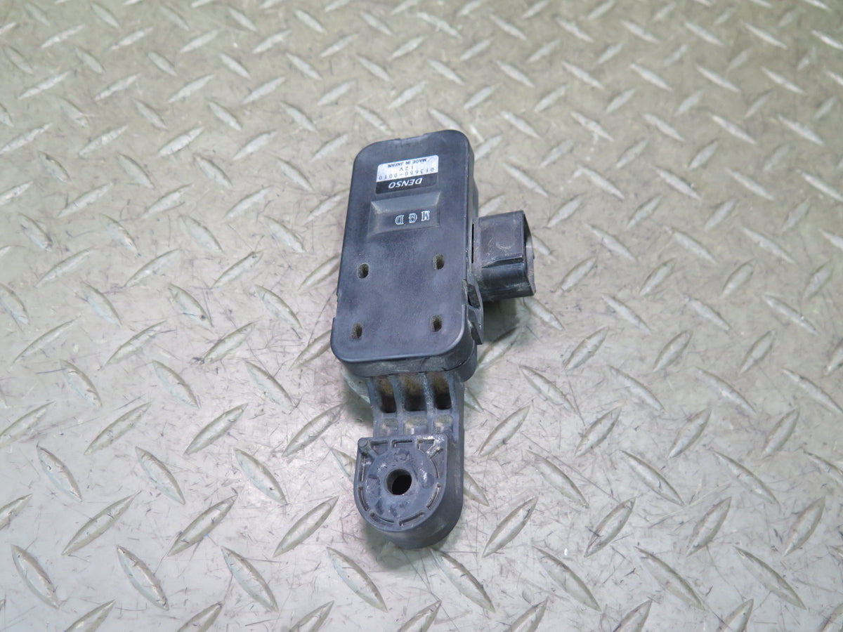 04-06 Lexus UCF30L LS430 Smog Emission Control Module Sensor 013650-0010 OEM