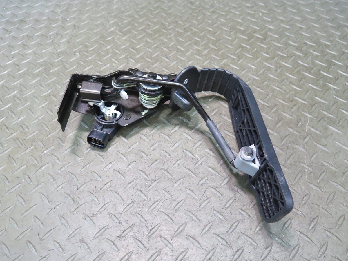 02-06 Lexus UCF30L LS430 Gas Acceleration Peadal w Sensor 78010-50020 OEM