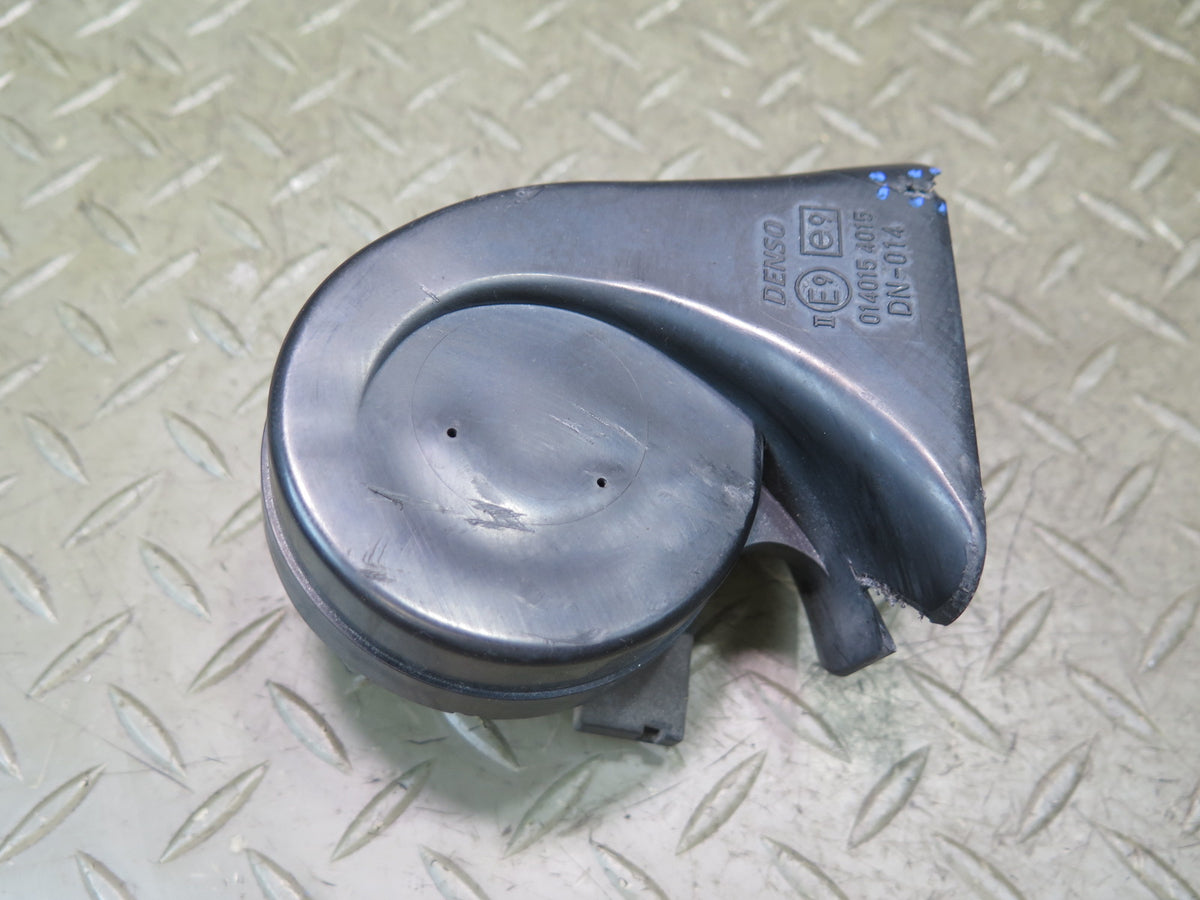 04-06 Lexus UCF30L LS430 Set of 2 High & Low Tone Note Pitch Horn Signal Damaged