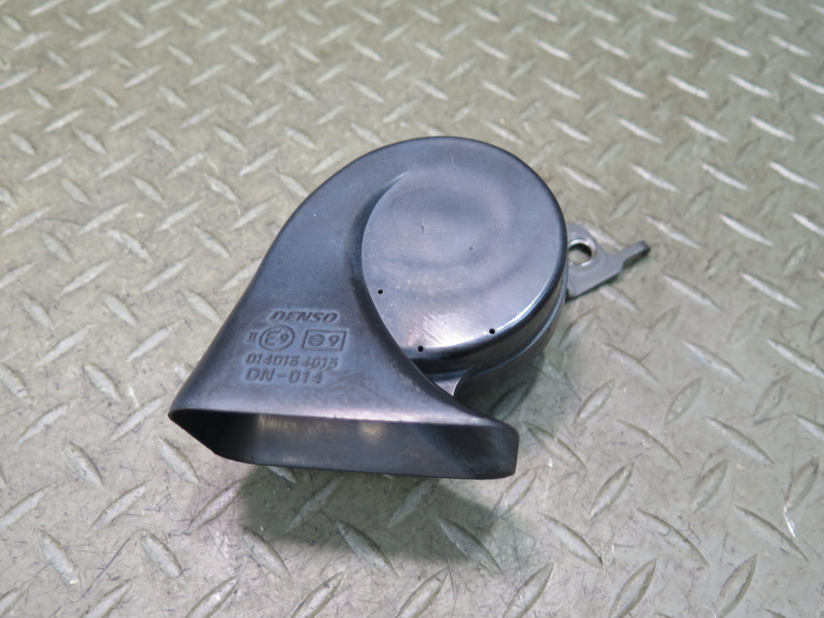 04-06 Lexus UCF30L LS430 Set of 2 High & Low Tone Note Pitch Horn Signal Damaged