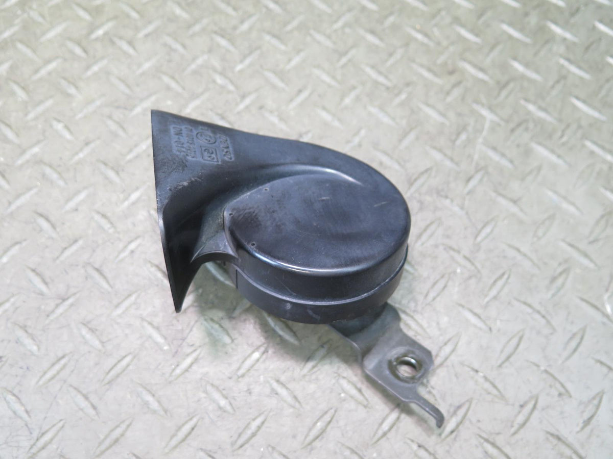 04-06 Lexus UCF30L LS430 Set of 2 High & Low Tone Note Pitch Horn Signal Damaged