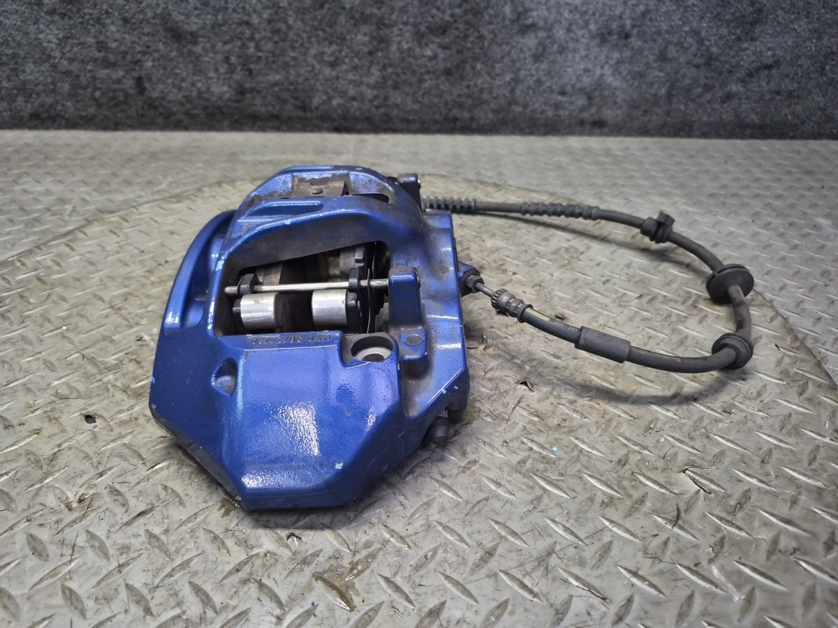 2012-2016 BMW F10 M5 Front Left & Right Brembo Brake Caliper Set of 2