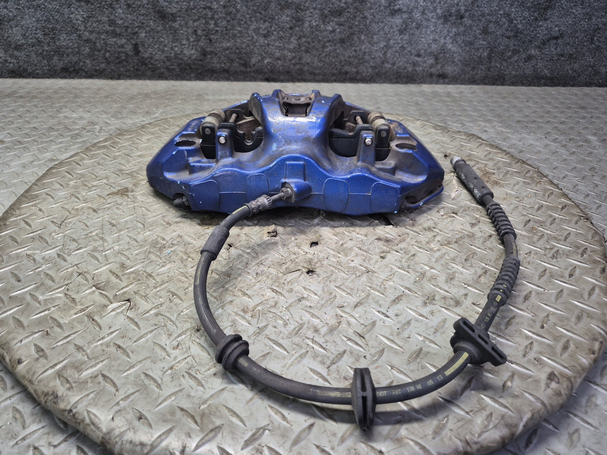 2012-2016 BMW F10 M5 Front Left & Right Brembo Brake Caliper Set of 2